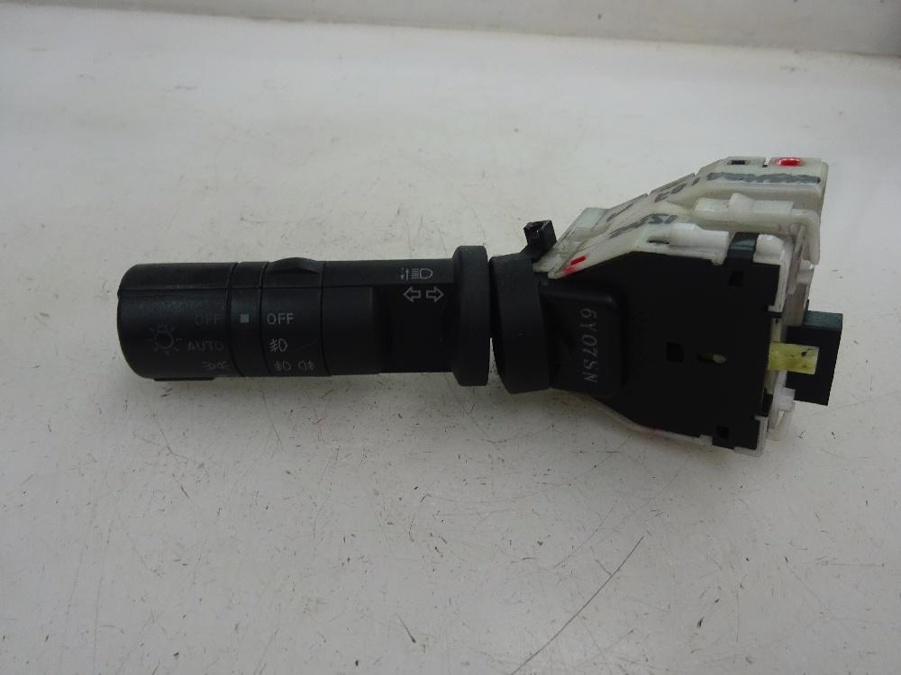 MANDO LUCES NISSAN QASHQAI 1.5 DCI MT FWD 106CV