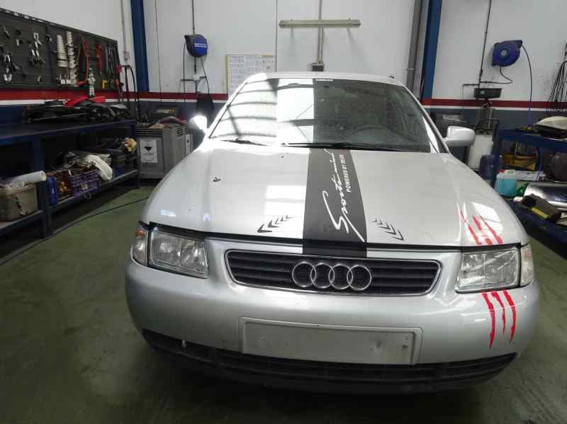FARO IZQUIERDO AUDI A3 1.8 MT 125CV