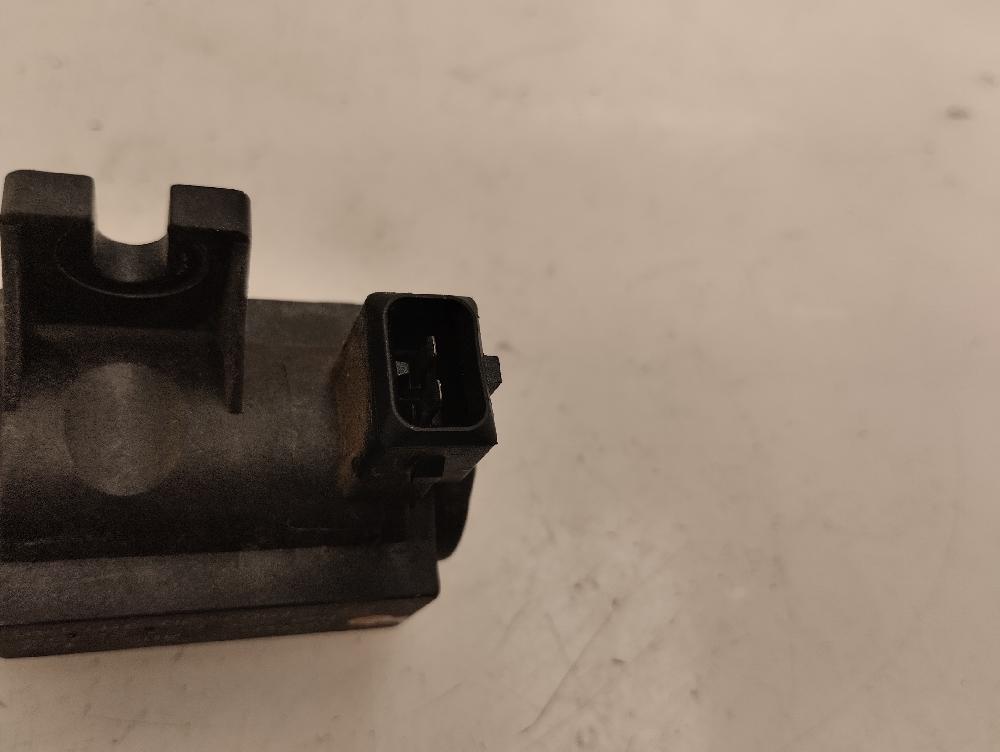 VALVULA AIRE ADICIONAL VOLKSWAGEN MULTIVAN 2.5 TDI 102CV MT DIESEL