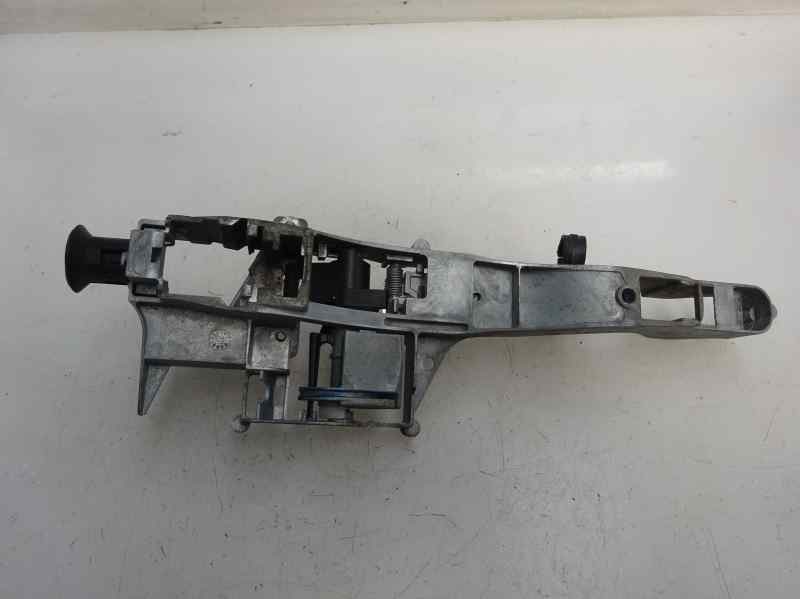 SOPORTE MANETA EXTERIOR DELANTERA IZQUIERDA PEUGEOT 308 2013 1.6 HDI MT 114CV