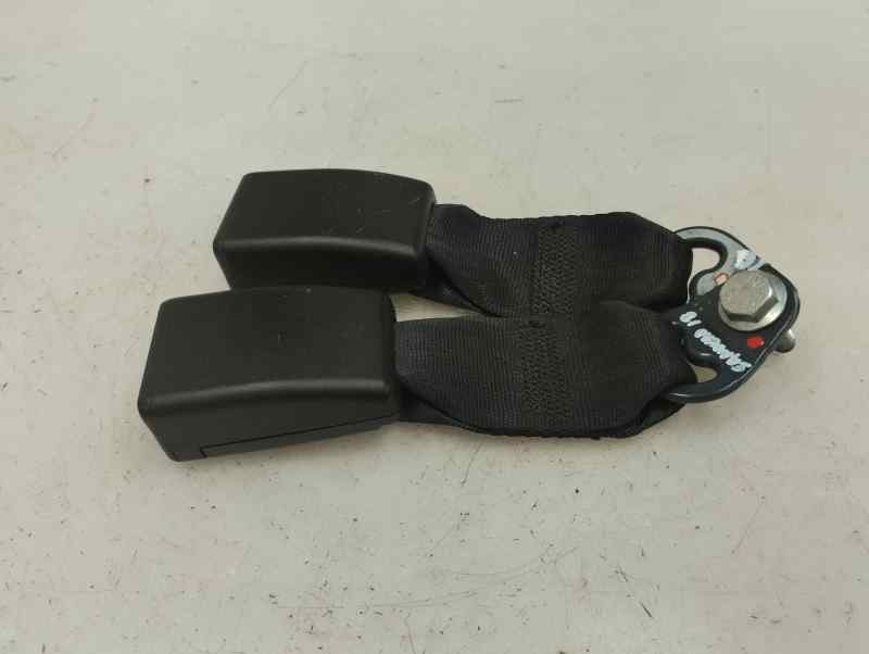 ANCLAJE CINTURON TRASERO DERECHO DACIA SANDERO 0.9 TCE MT 90CV
