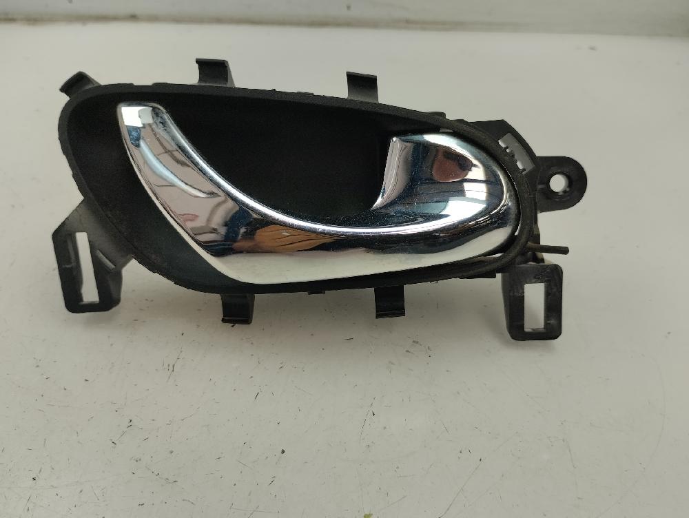 MANETA INTERIOR TRASERA DERECHA NISSAN QASHQAI 1.5 DCI MT 110CV