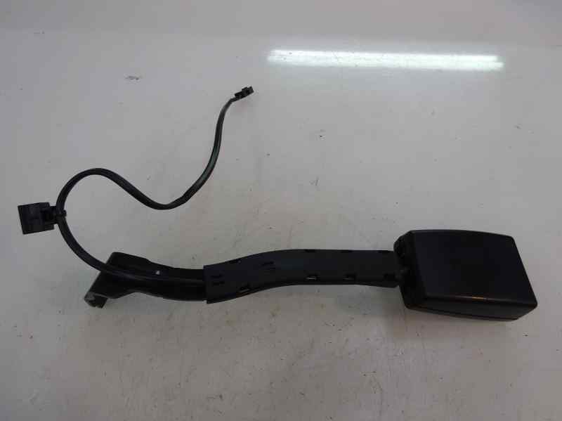 ANCLAJE CINTURON DELANTERO DERECHO VOLKSWAGEN PASSAT 2005 2.0 TDI MT 140CV