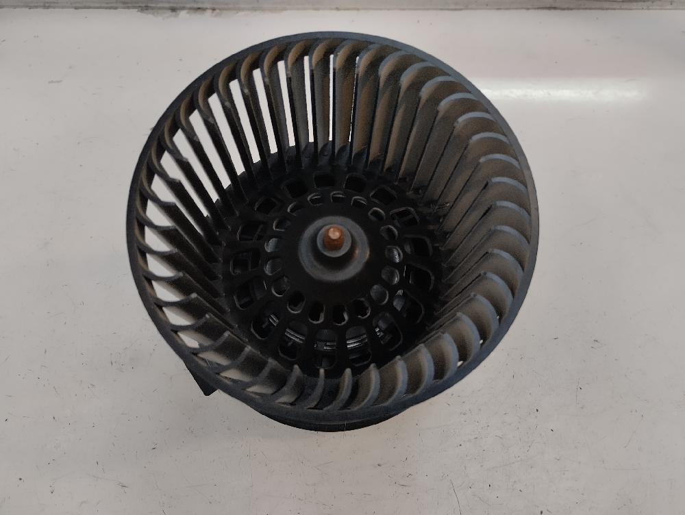 MOTOR CALEFACCION CITROEN C4 2018 1.2 MT 110CV | 81KW