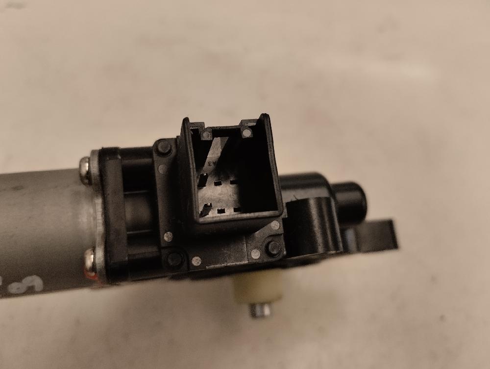 MOTOR ELEVALUNAS DELANTERO DERECHO MAZDA 2 1.4 MZ-CD MT 68CV | 50KW