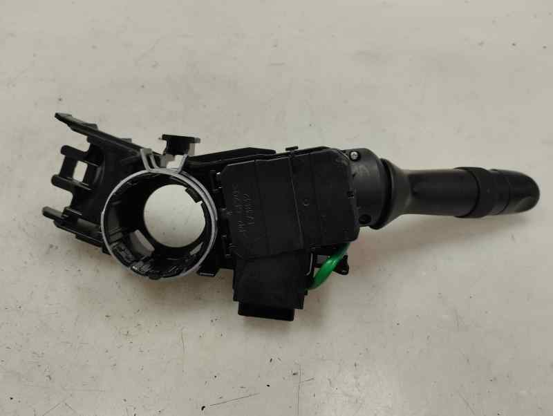 MANDO LUCES TOYOTA VERSO 1.6 MT 112CV