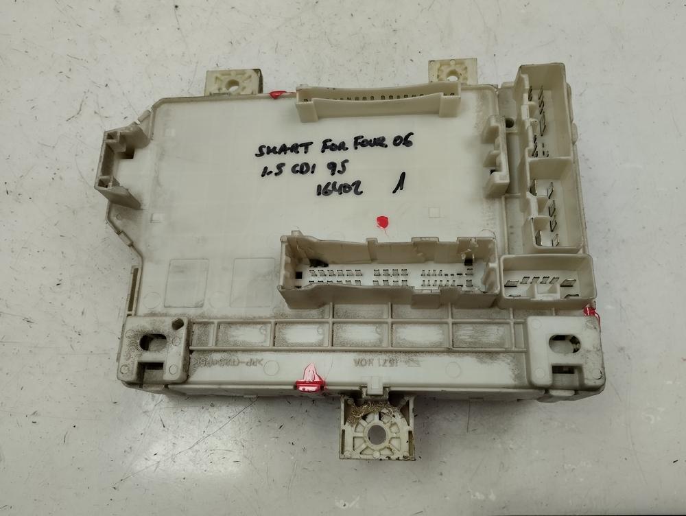 CAJA RELES FUSIBLES SMART FORFOUR 1.5 D MT 95CV