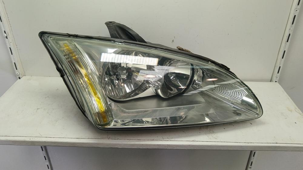 FARO DERECHO FORD FOCUS 2.0 MT 136CV | 100KW