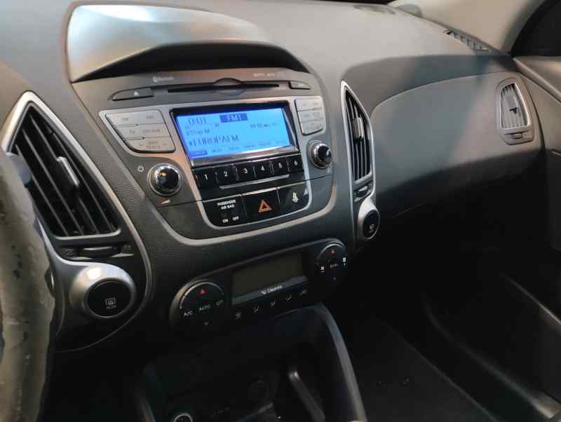 ALTAVOZ HYUNDAI IX35 2011 2.0 CRDI MT 4WD 136CV