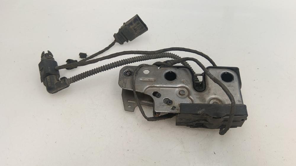 CERRADURA CAPOT VOLKSWAGEN PASSAT PASSAT 2.0 140CV TDI 103KW