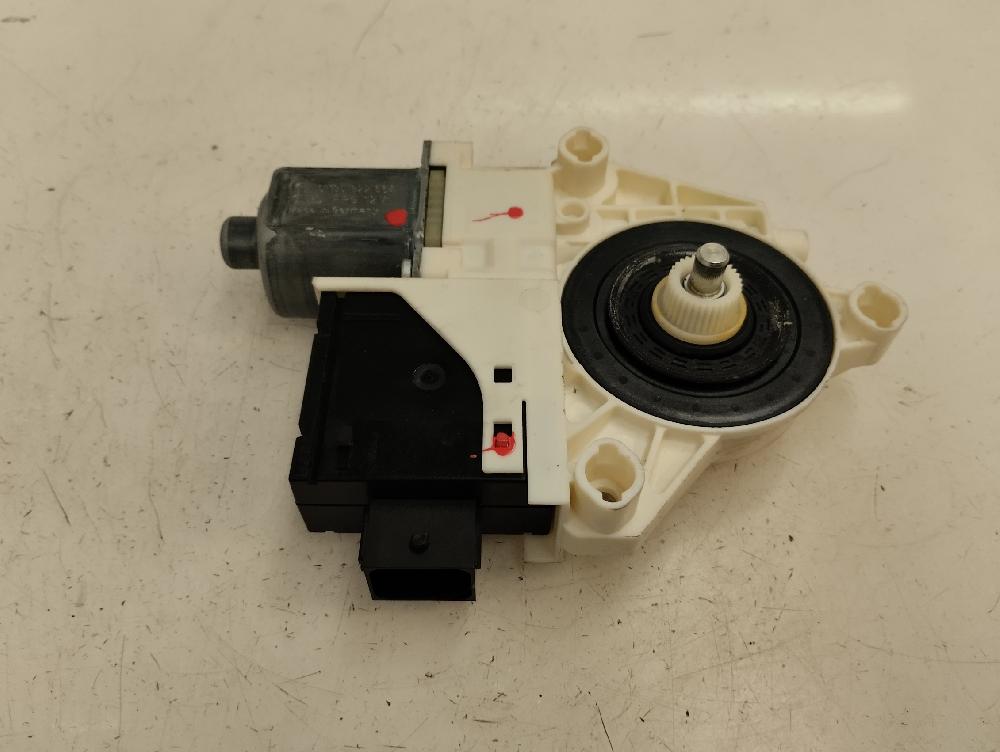 MOTOR ELEVALUNAS DELANTERO DERECHO JEEP RENEGADE 1.6 D MT 120CV