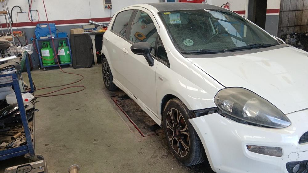 TRANSMISION DELANTERA DERECHA FIAT PUNTO 1.3 AMT 75CV | 55KW