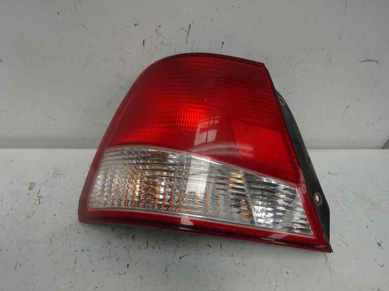 PILOTO TRASERO IZQUIERDO HYUNDAI ACCENT 1.3 MT 86CV | 63KW