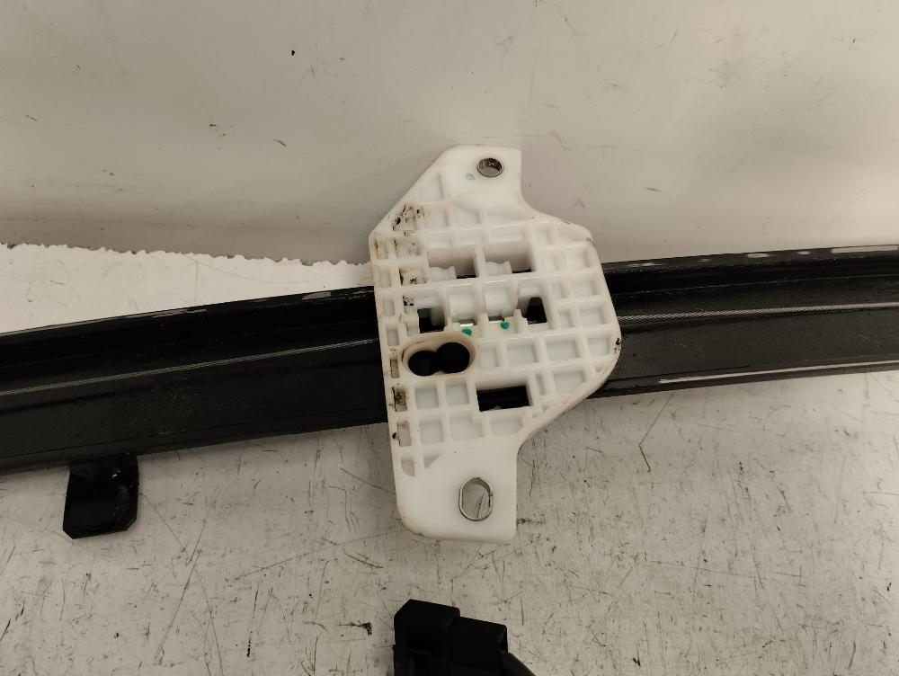 ELEVALUNAS DELANTERO DERECHO CHEVROLET SPARK 1.0 MT 68CV