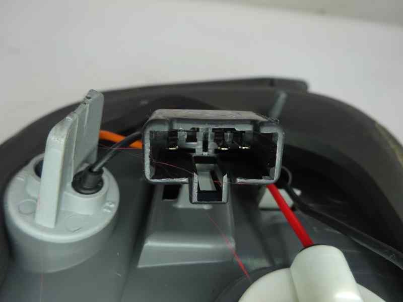 PILOTO TRASERO DERECHO INTERIOR HYUNDAI SONATA 2.4 MT 162CV