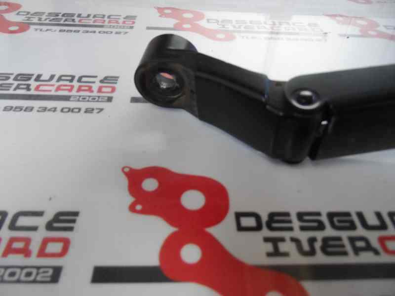 BRAZO LIMPIA DELANTERO DERECHO LEXUS IS 2006 2.2 220D MT 177CV