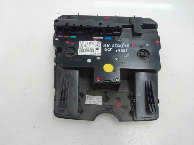 LUZ INTERIOR MERCEDES BENZ CLASE S 3.0 S 320 CDI 7G-TRONIC 4MATIC LWB 235CV