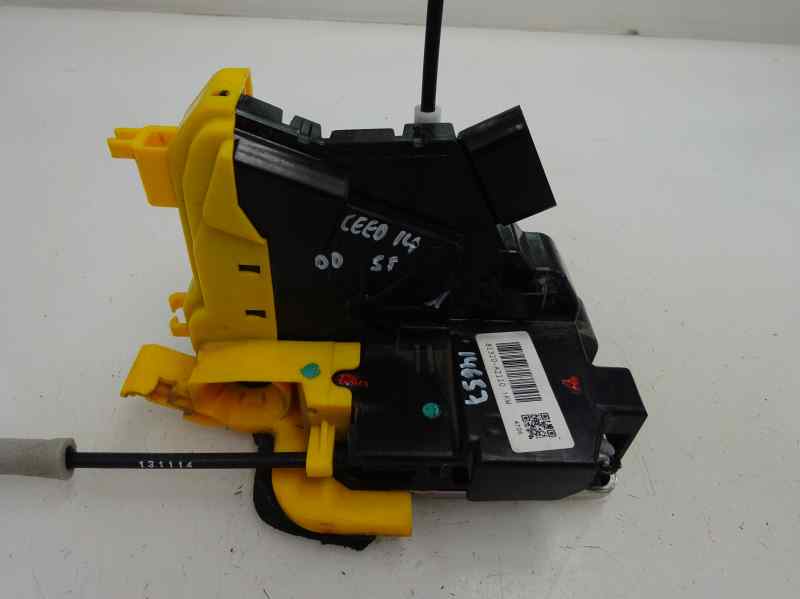 CERRADURA PUERTA DELANTERA DERECHA KIA CEED 1.6 MT 129CV | 95KW