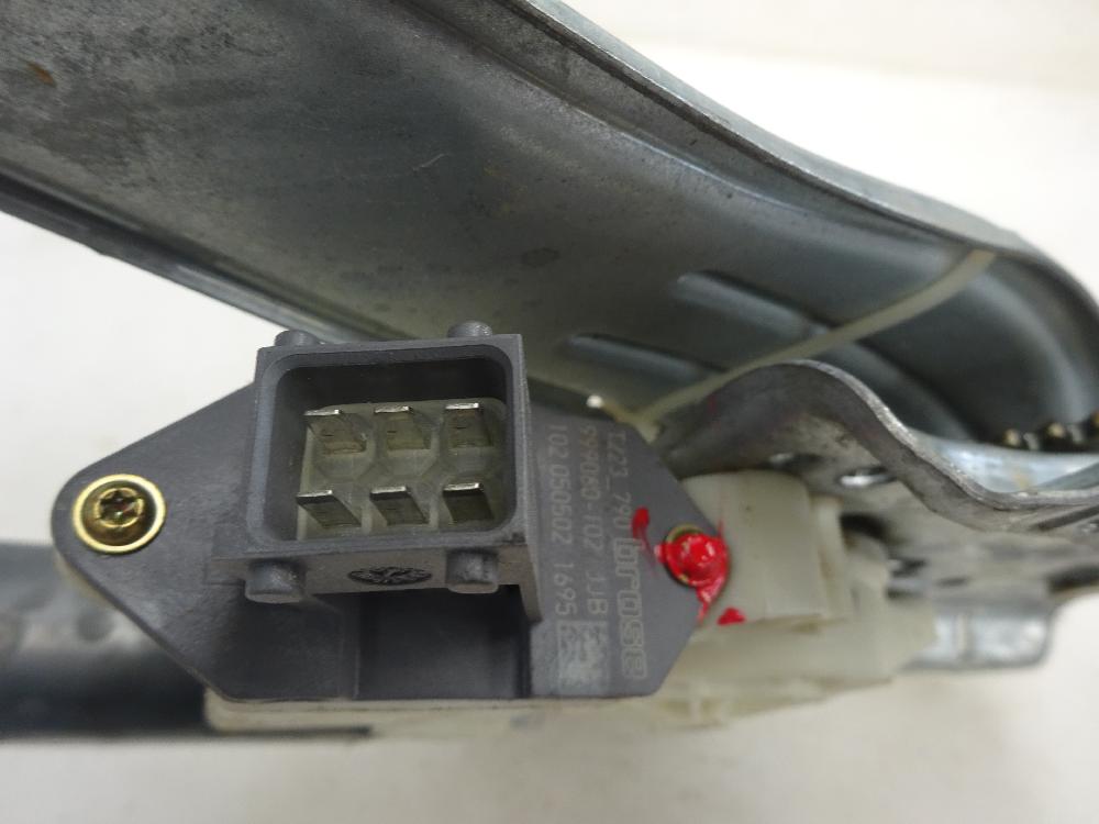 ELEVALUNAS TRASERO DERECHO TOYOTA AVENSIS 2005 2.2 D MT 148CV | 109KW