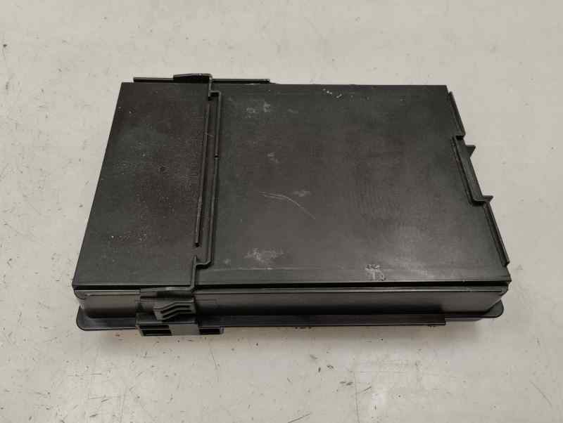 CAJA RELES FUSIBLES NISSAN NOTE 1.2 MPI MT 80CV