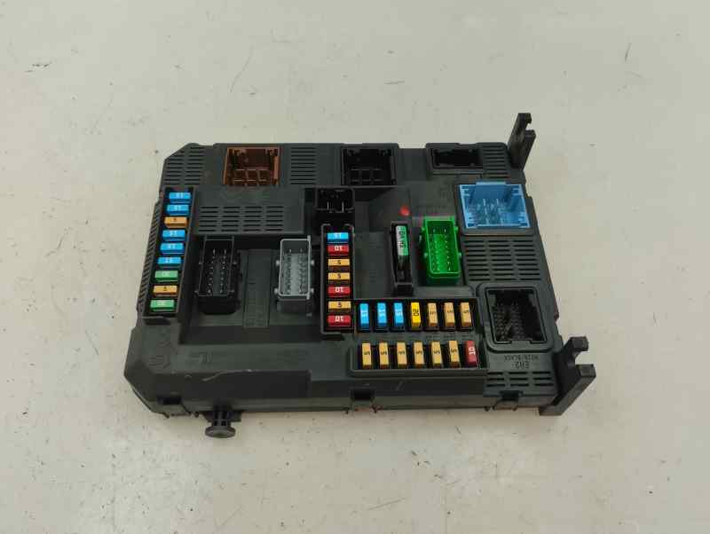 CAJA RELES FUSIBLES PEUGEOT 208 2017 1.2 MT 110CV | 81KW