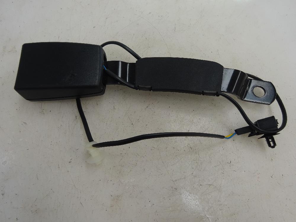 ANCLAJE CINTURON DELANTERO DERECHO SEAT IBIZA 1.6 TDI MT 90CV
