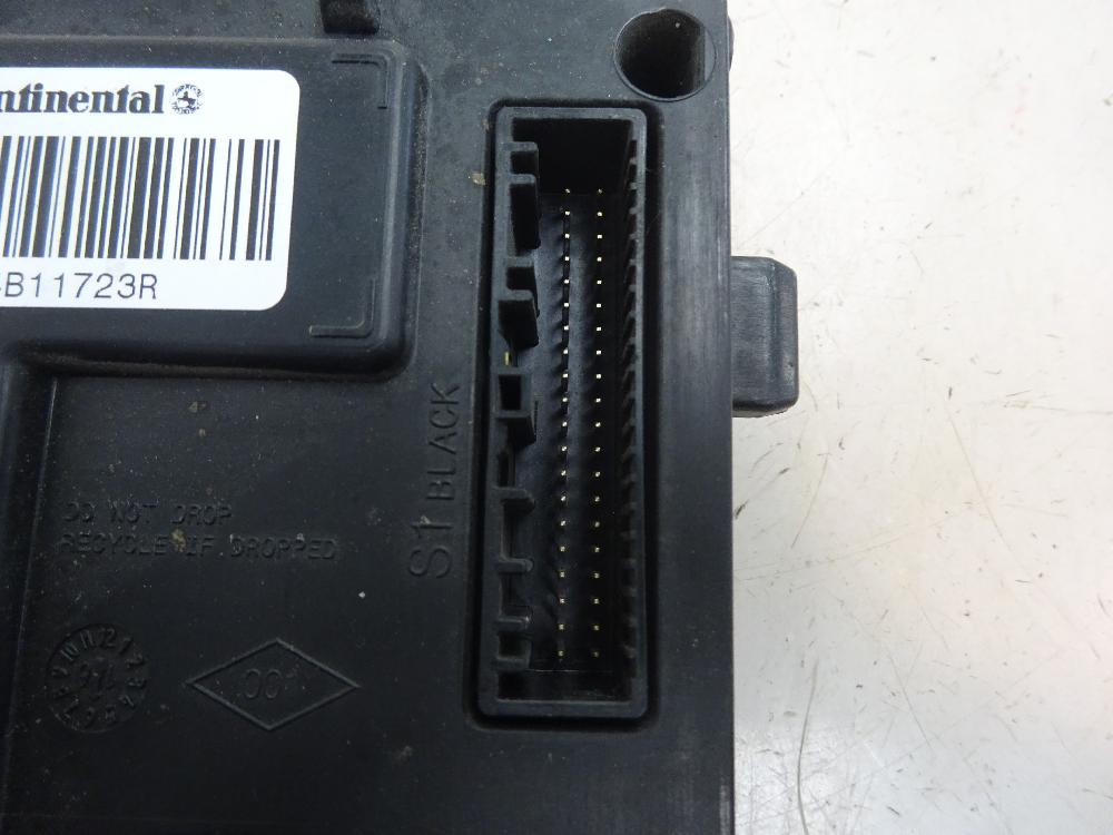 CAJA RELES FUSIBLES DACIA SANDERO 0.9 TCE MT 97CV