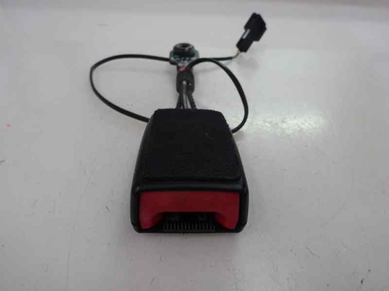 ANCLAJE CINTURON DELANTERO DERECHO CHEVROLET CRUZE 2.0 TD MT 163CV