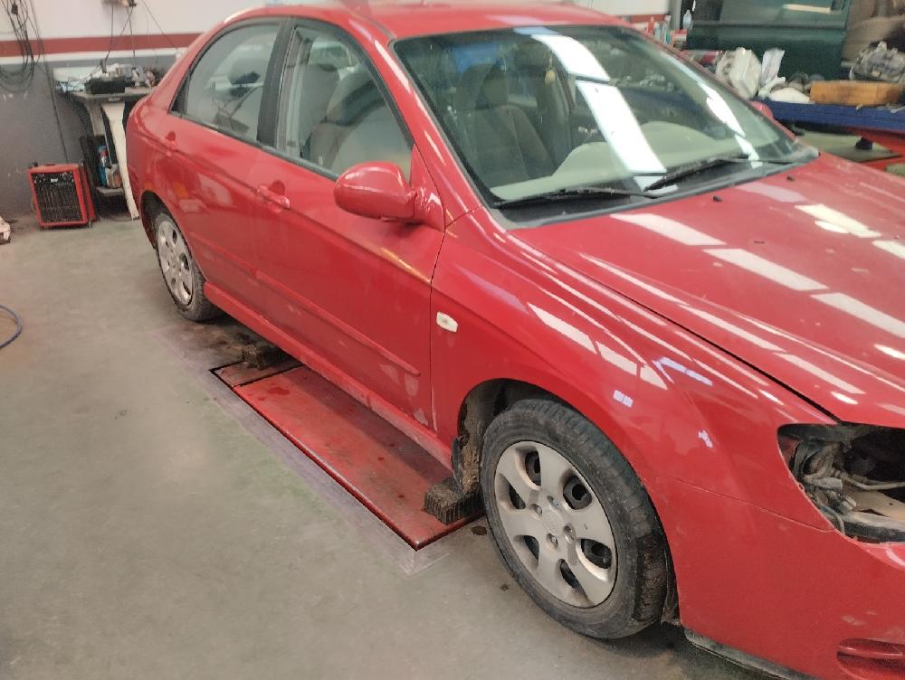 KIA CERATO 2013 2.0 MT 175CV | 129KW