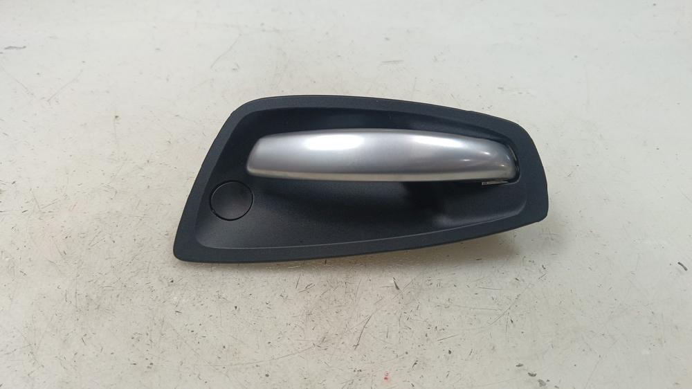 MANETA INTERIOR TRASERA IZQUIERDA BMW SERIE 1 2.0 MT 122CV | 90KW