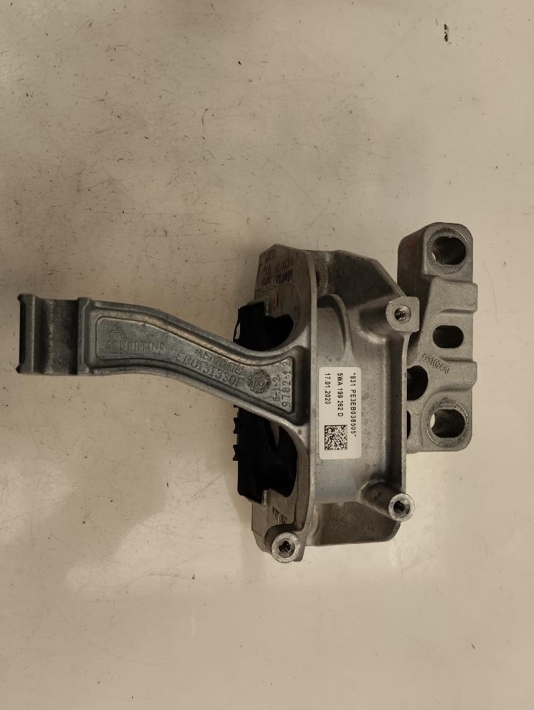 SOPORTE MOTOR SEAT LEON 1.5 130CV MT