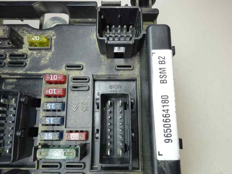 CAJA RELES FUSIBLES PEUGEOT 307 2003 2.0 HDI MT 90CV