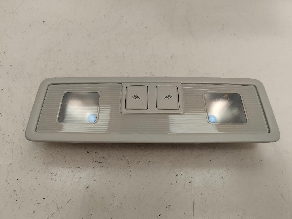 LUZ INTERIOR VOLKSWAGEN GOLF 1.4 TSI BLUEMOTION MT 125CV | 92KW