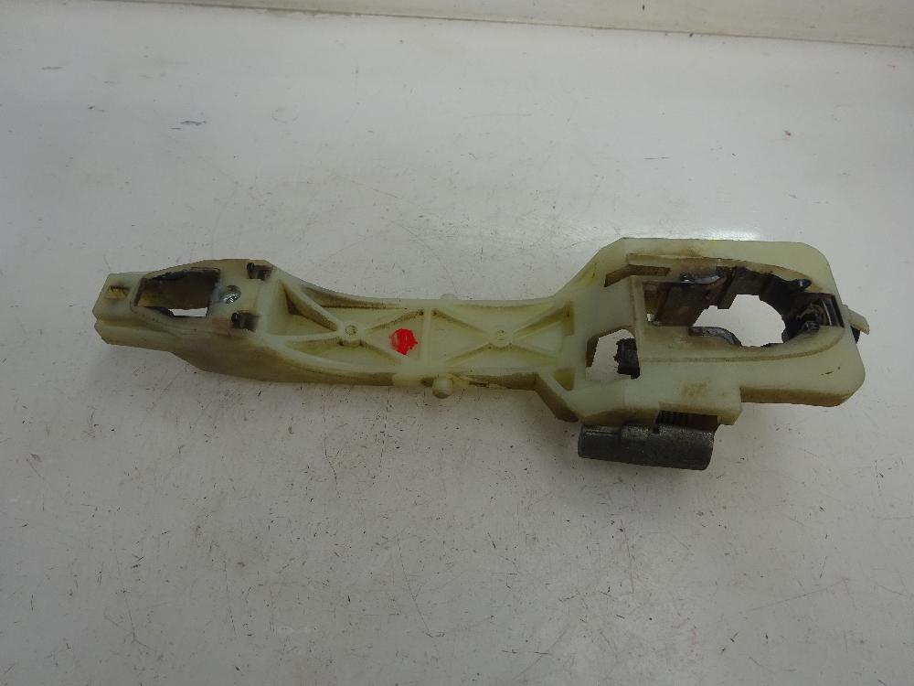 SOPORTE MANETA EXTERIOR DELANTERA DERECHA KIA CARENS 2.0 CRDI MT 140CV