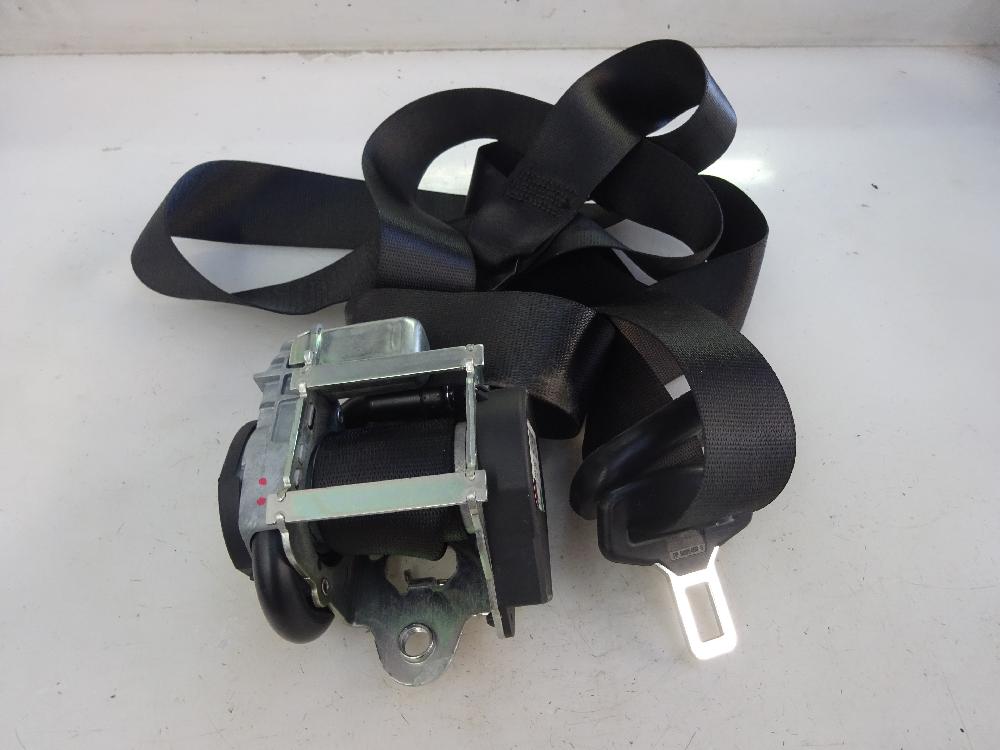 CINTURON SEGURIDAD DELANTERO DERECHO MITSUBISHI COLT 1.3 MT 95CV