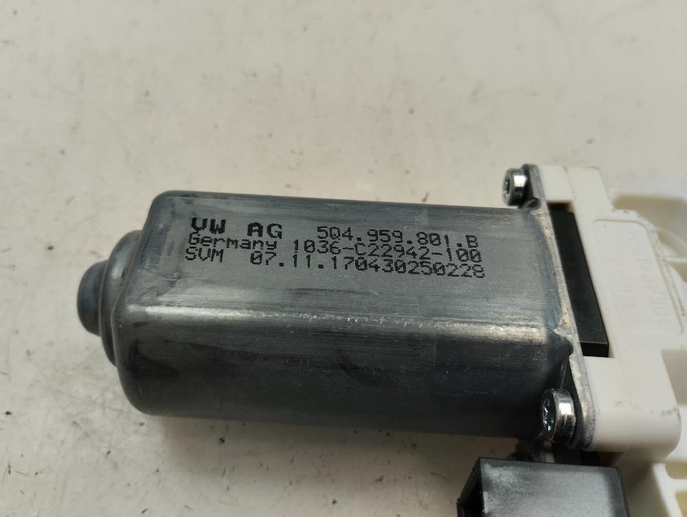 MOTOR ELEVALUNAS DELANTERO IZQUIERDO VOLKSWAGEN GOLF 1.4 TSI BLUEMOTION MT 125CV | 92KW