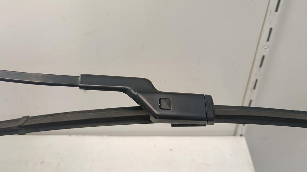 BRAZO LIMPIA DELANTERO IZQUIERDO PEUGEOT 208 1.5 MT 102CV | 75KW