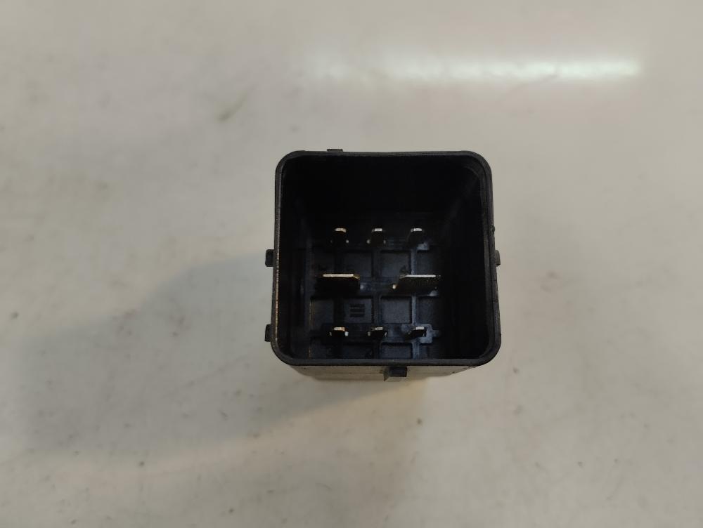 CAJA PRECALENTAMIENTO CITROEN C4 PICASSO 1.6 HDI MT 112CV