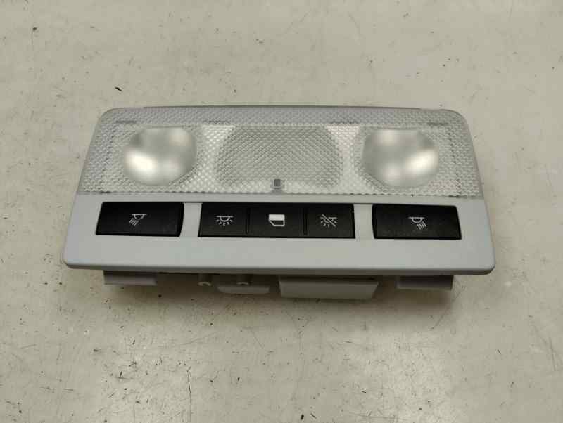 LUZ INTERIOR OPEL CROSSLAND X 1.2 ECOTEC MT 110CV | 81KW