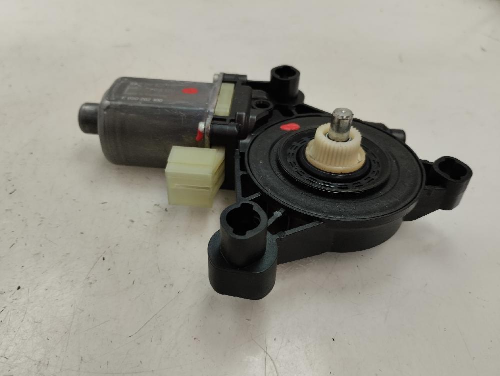 MOTOR ELEVALUNAS DELANTERO IZQUIERDO AUDI A3 1.5 MT 150CV | 110KW