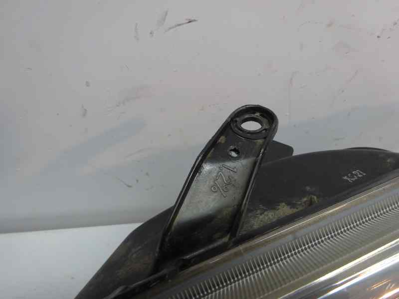 FARO IZQUIERDO TOYOTA RAV4 2.0 MT 4WD 116CV | 85KW