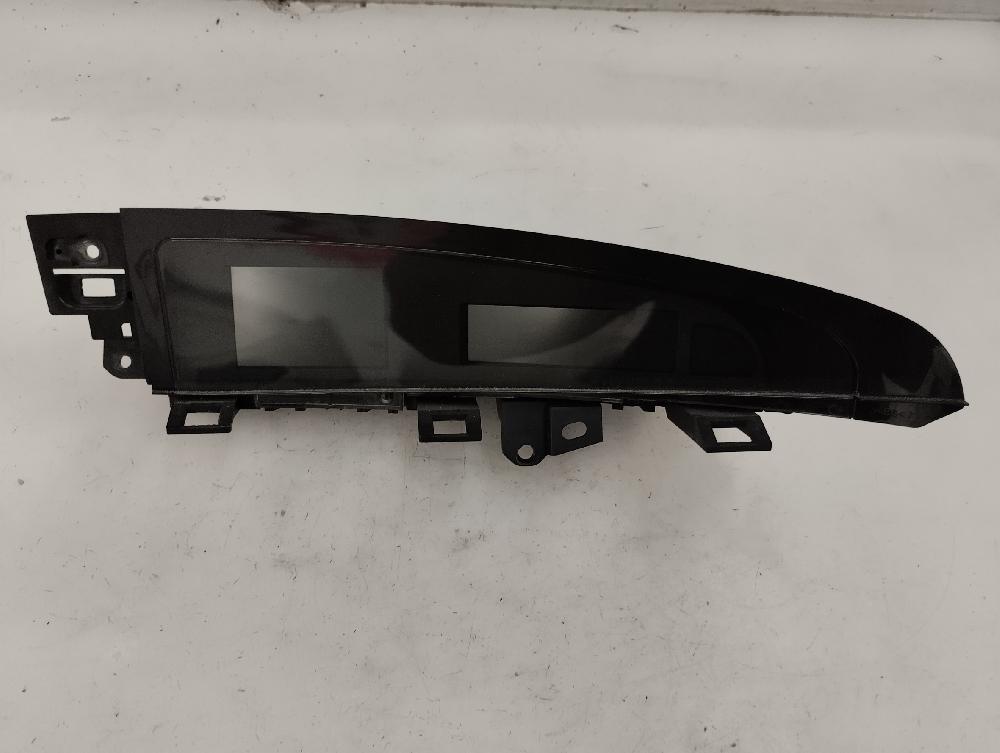 PANTALLA MULTIFUNCION MAZDA 3 2.2 CITD MT 150CV