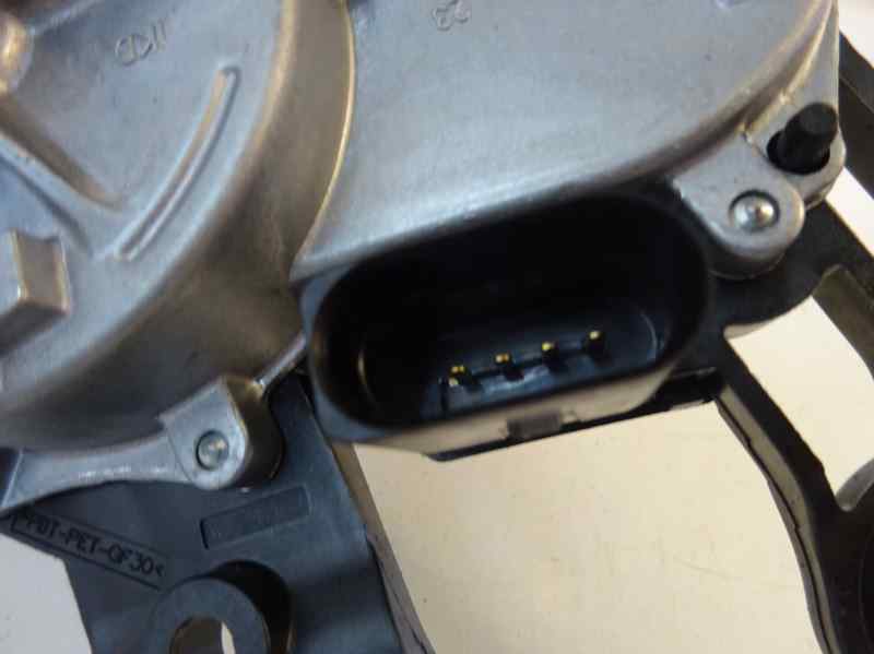 MOTOR LIMPIA TRASERO VOLKSWAGEN GOLF 1.6 MT 110CV | 81KW