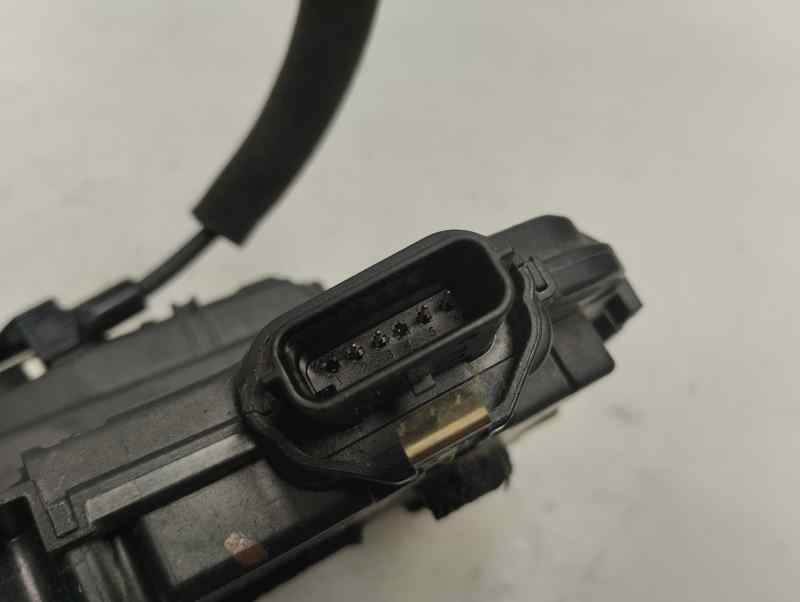CERRADURA PUERTA TRASERA DERECHA RENAULT CLIO 0.9 TSE MT 90CV