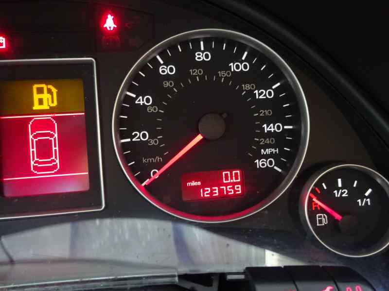 FARO IZQUIERDO AUDI A4 2005 2.0 TDI MT 140CV | 103KW