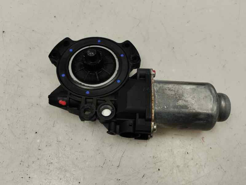 MOTOR ELEVALUNAS TRASERO IZQUIERDO HYUNDAI IX35 2.0 CRDI MT 4WD 136CV