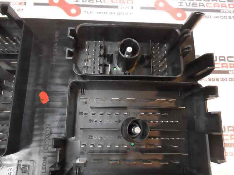 CAJA RELES FUSIBLES OPEL ASTRA 2.0 CDTI MT 165CV