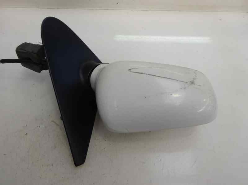 RETROVISOR DERECHO VOLKSWAGEN POLO 1995 1.4 MT 60CV