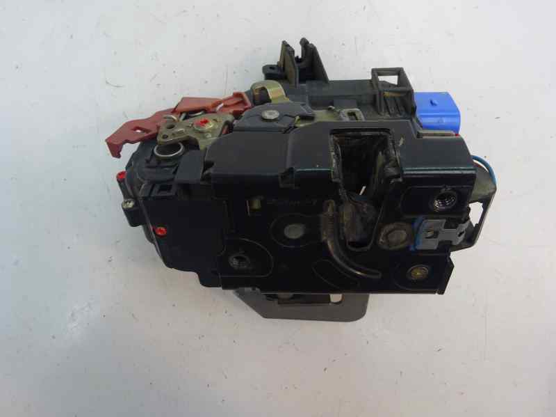 CERRADURA PUERTA DELANTERA IZQUIERDA AUDI A3 2.0 TDI MT QUATTRO 140CV
