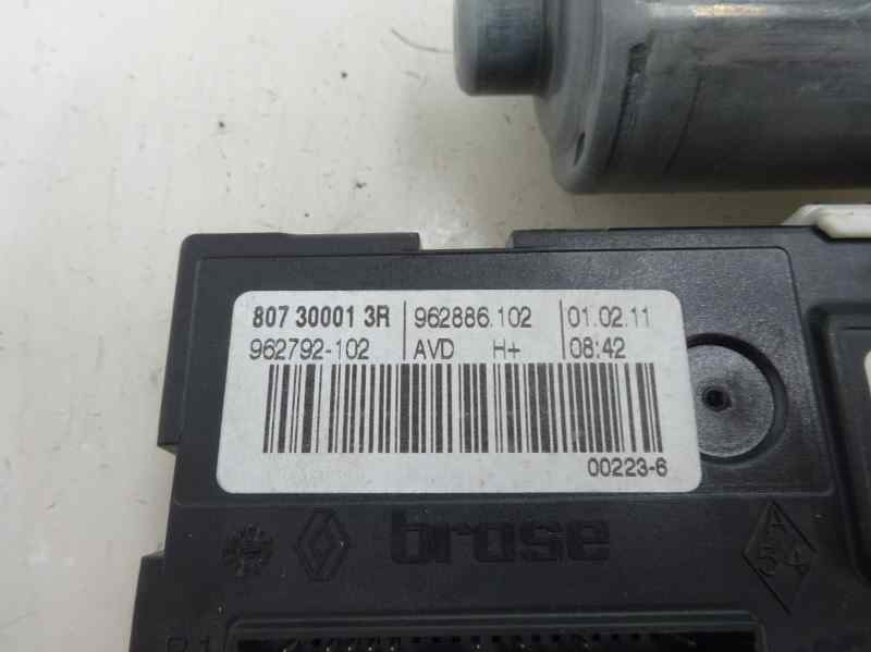 MOTOR ELEVALUNAS DELANTERO DERECHO RENAULT LAGUNA 2.0 DCI FAP MT 150CV